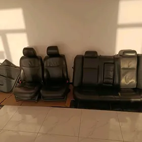 koja  sideniya Lexus ES-330