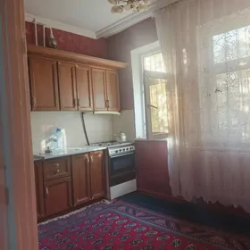 Mir4/4; 1-etaj; 1-kom;