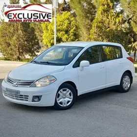 Nissan Versa 2010