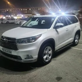 Toyota Highlander 2015