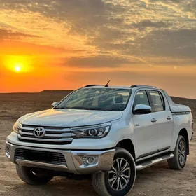 Toyota Hilux 2018
