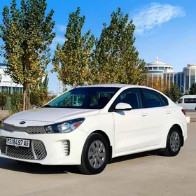 Kia Rio 2021