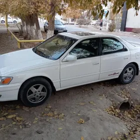 Toyota Camry 1997