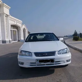 Toyota Camry 1997