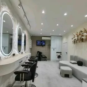 Eýesinden Satlyk Salon 