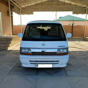 Toyota Hiace 1995