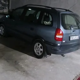 Opel Zafira 2001
