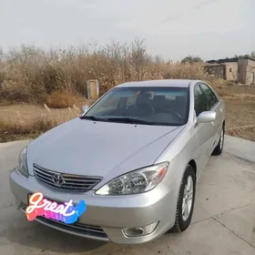 Toyota Camry 2004