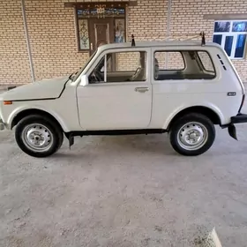 Lada Niva 1995