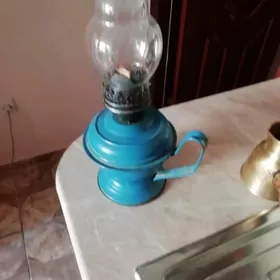 Керосиновая лампа