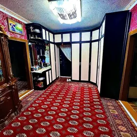 Mir7/2 Sadigiň ýany