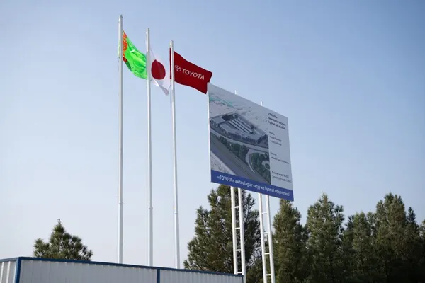 Aşgabatda täze «Toyota» merkezi gurulýar