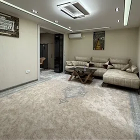 3 ком 5 мкр ул. Атабаева