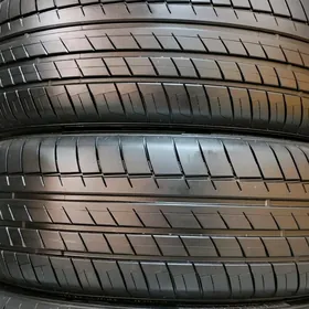 Kapsen 235 55 20 25Ý