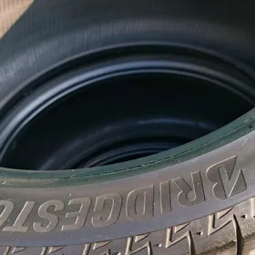 Bredistone 235 45 18