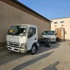 Mitsubishi Canter 2025