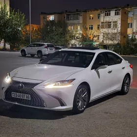 Lexus ES 350 2020