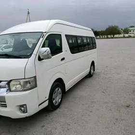 Toyota Hiace 2008