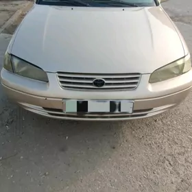 Toyota Camry 1997