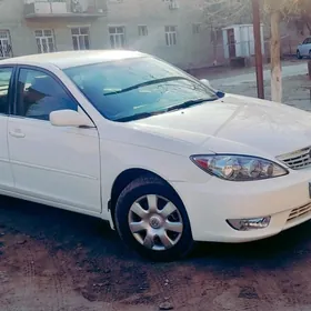 Toyota Camry 2003