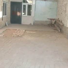 аренда жил дом или склад