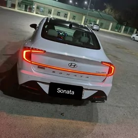 Hyundai Sonata 2022