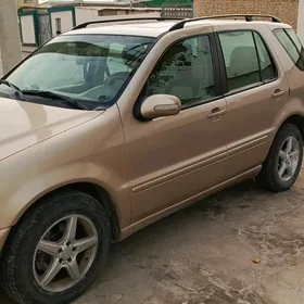 Mercedes-Benz ML350 2003
