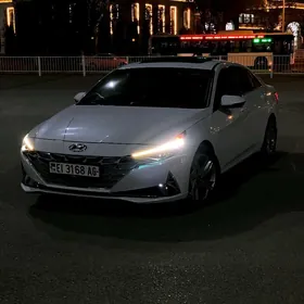 Hyundai Elantra 2021