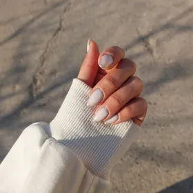 Salon manikýura model