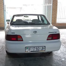 Toyota Camry 1996