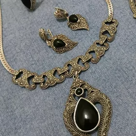 Серебряный комплект