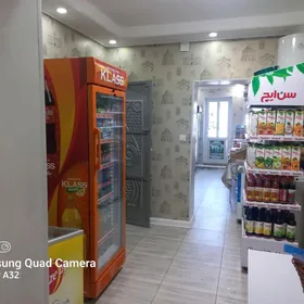 сдаётся в аренду магазин