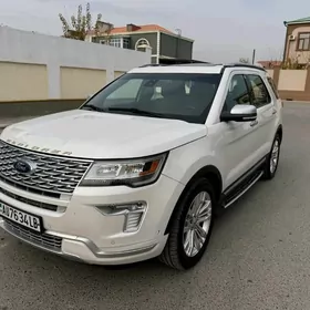 Ford Explorer 2018