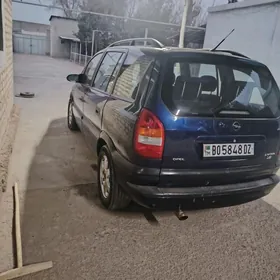Opel Zafira 1999