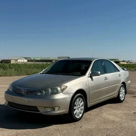 Toyota Camry 2005