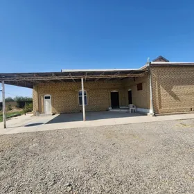 Eyesinden satlyk jay