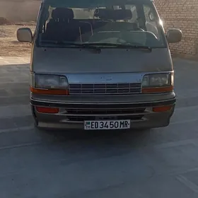 Toyota Hiace 1990