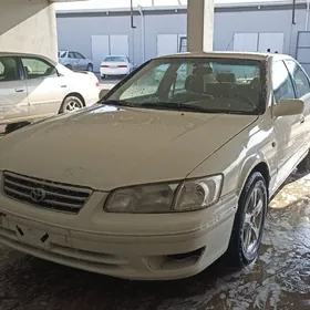 Toyota Camry 1998
