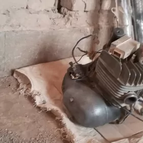 вас год двигатель