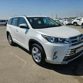 Toyota Highlander 2019
