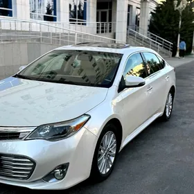 Toyota Avalon 2013