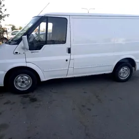 Ford E150 2001