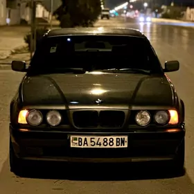 BMW 525 1990