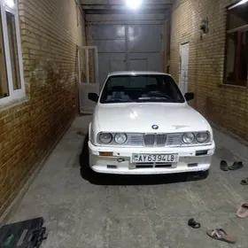 BMW 320 1987