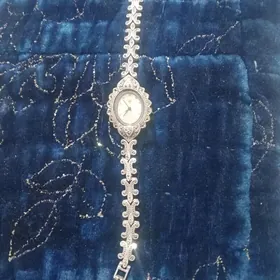 Женские серебряные часы