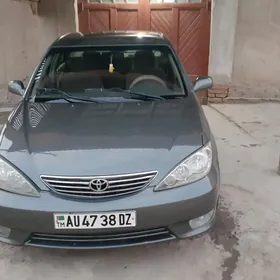 Toyota Camry 2005