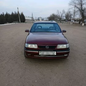 Opel Vectra 1990