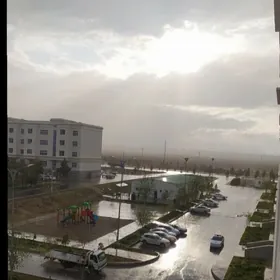 ÄNEW POLELITA 3 KOMNAT 3 ETAJ