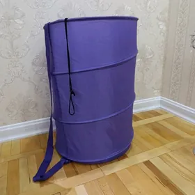 Корзина и картина