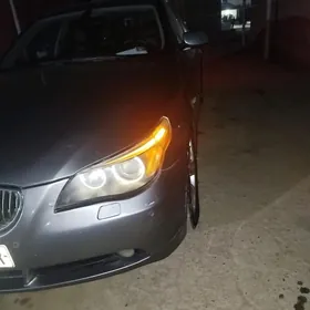 BMW E60 2004